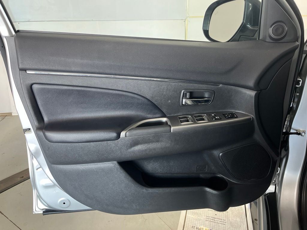 2025 Mitsubishi Outlander Sport 2.0 SE