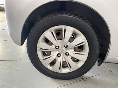 2012 Toyota Yaris LE