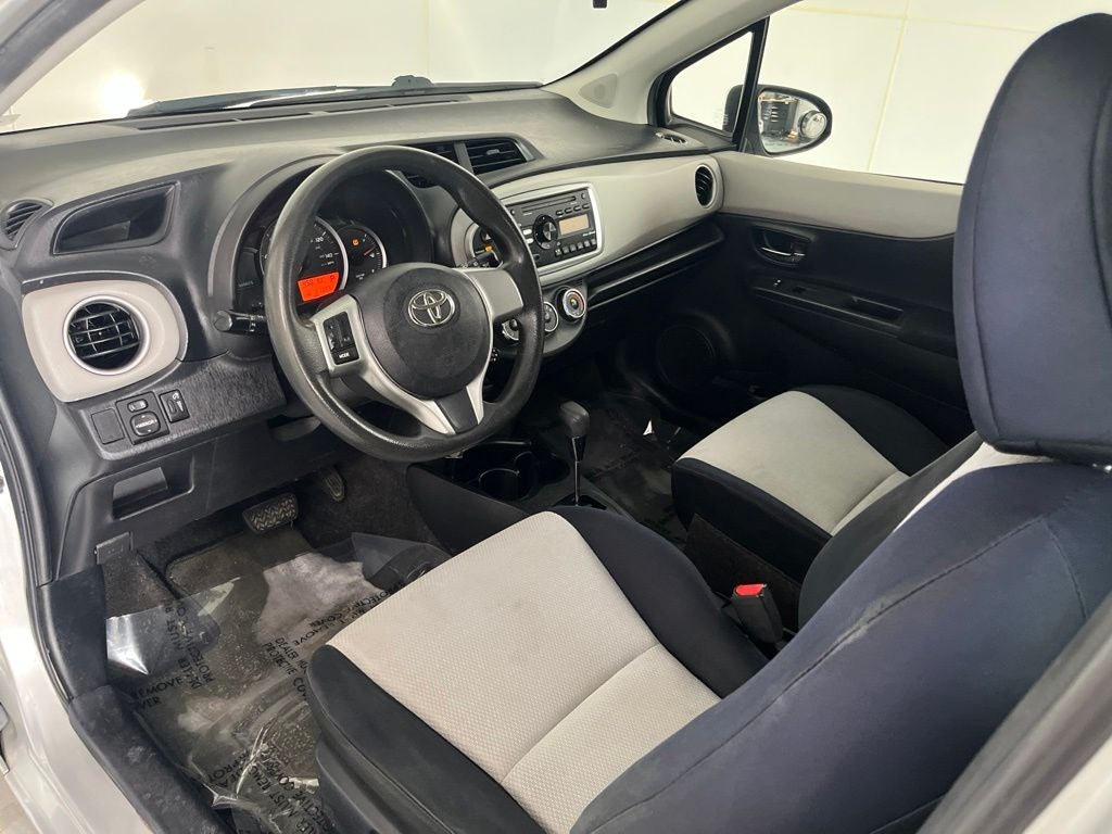 2012 Toyota Yaris LE