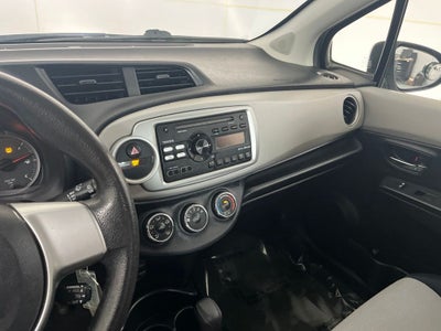 2012 Toyota Yaris LE