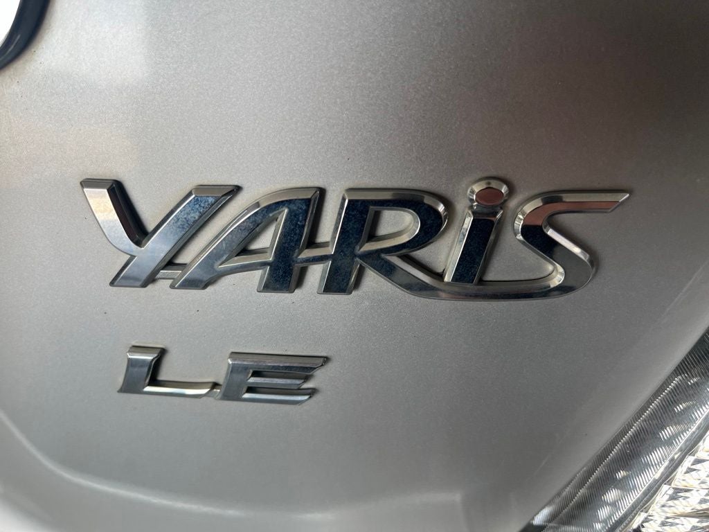 2012 Toyota Yaris LE