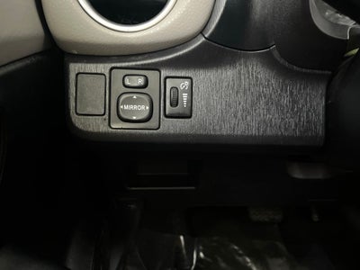 2012 Toyota Yaris LE