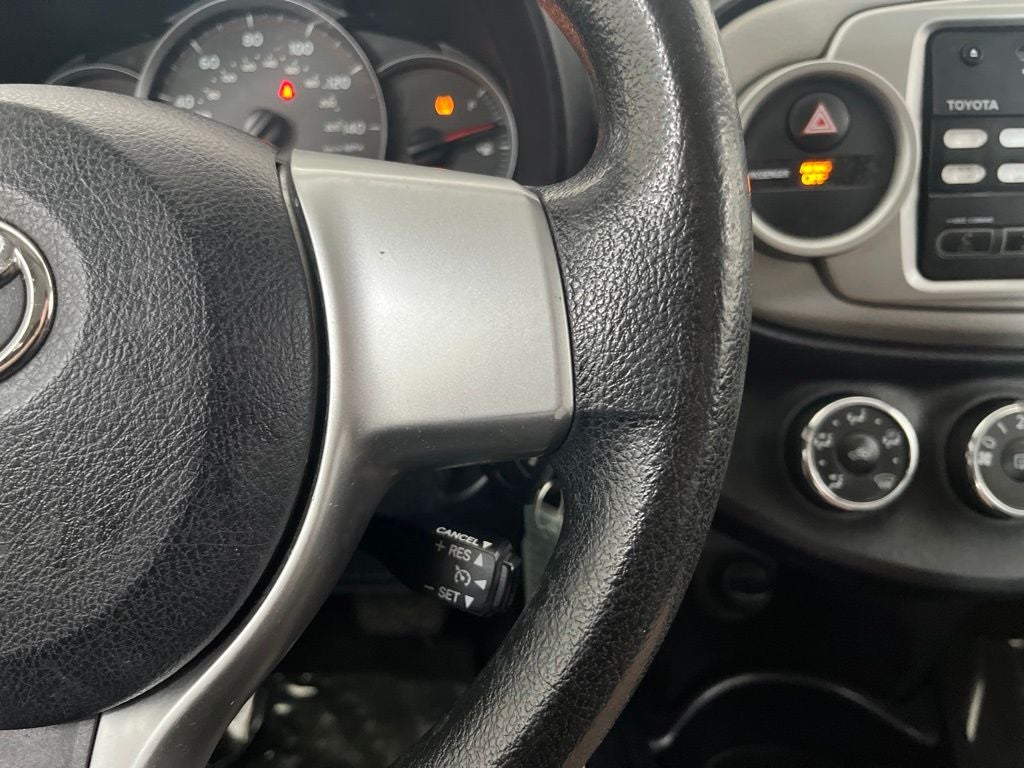 2012 Toyota Yaris LE