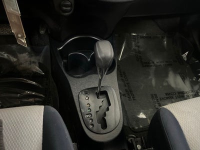 2012 Toyota Yaris LE