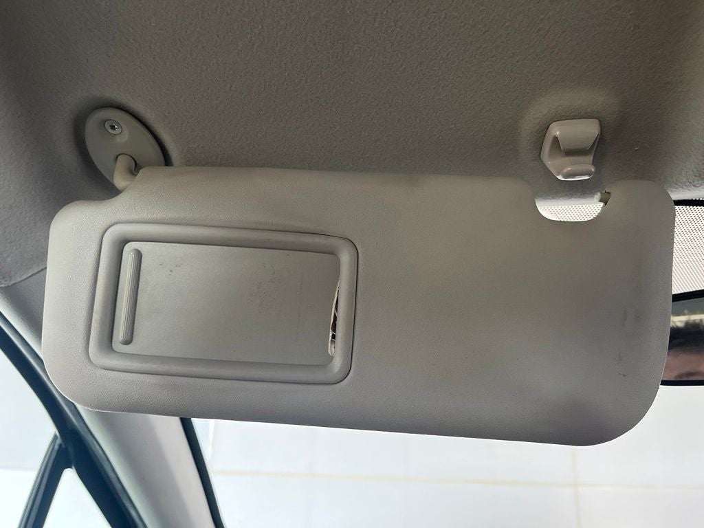 2012 Toyota Yaris LE