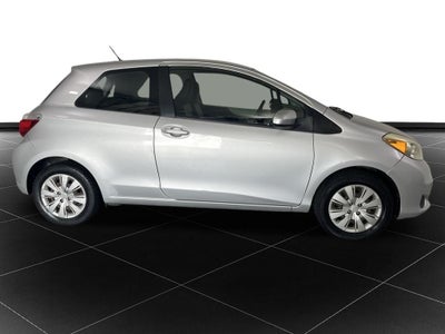 2012 Toyota Yaris LE