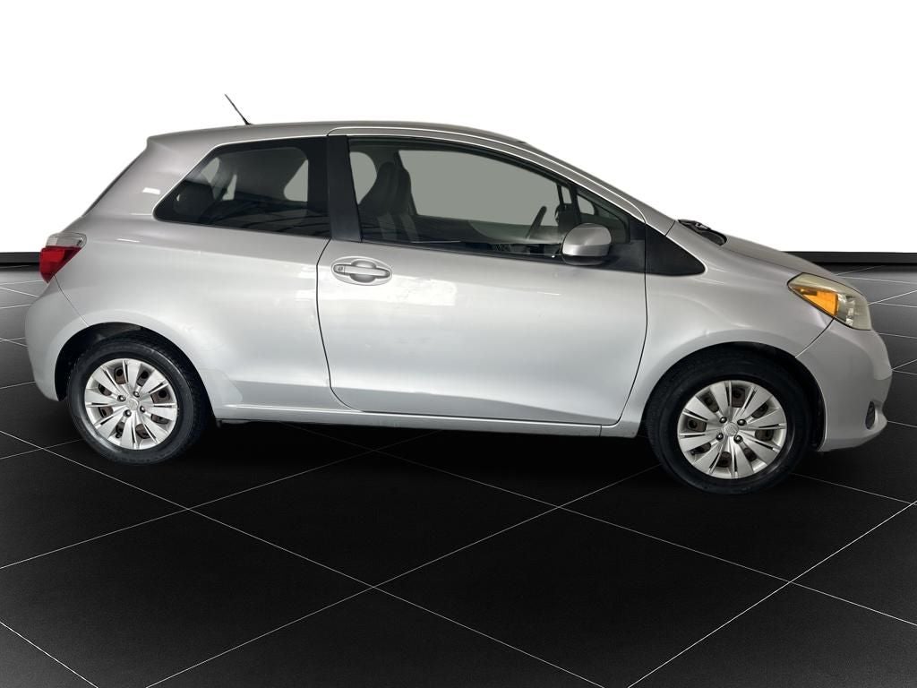 2012 Toyota Yaris LE