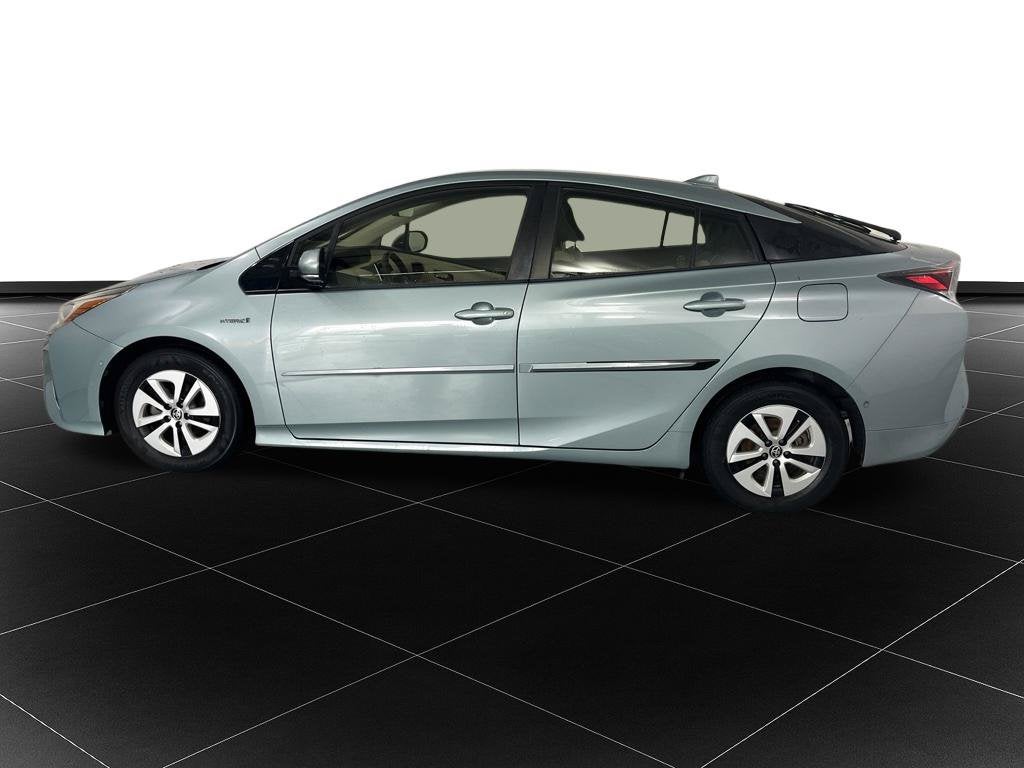 Used 2018 Toyota Prius Two with VIN JTDKBRFU4J3074409 for sale in Kansas City