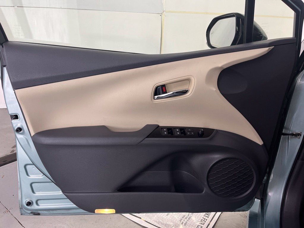 2018 Toyota Prius Two