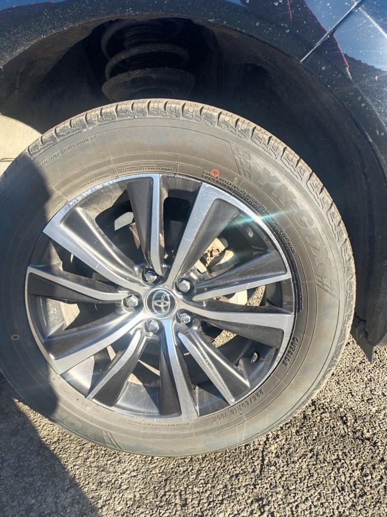 2021 Toyota Venza LE