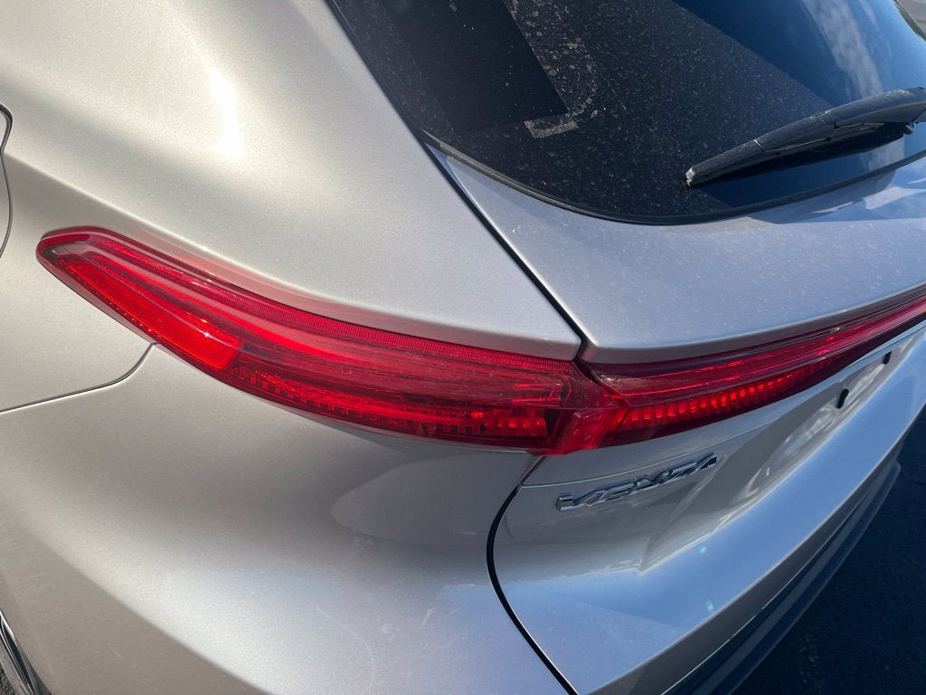 2024 Toyota Venza LE