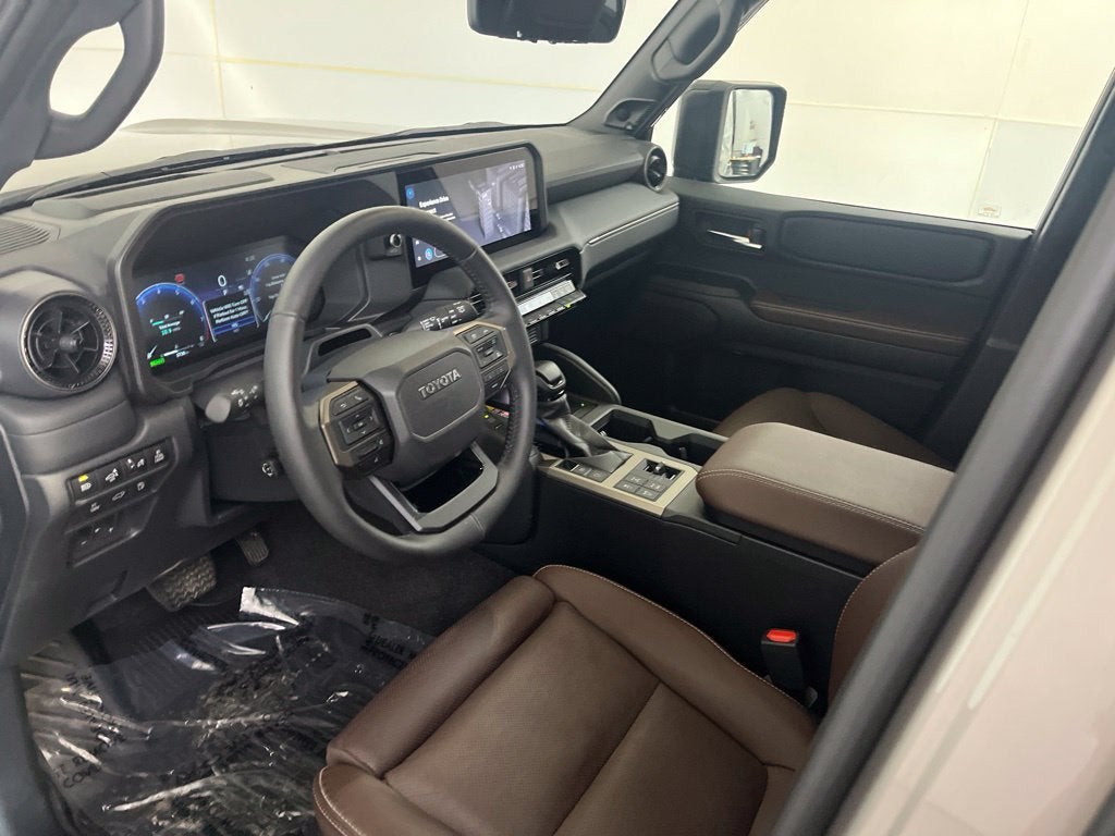 2027 Toyota Land Cruiser Base