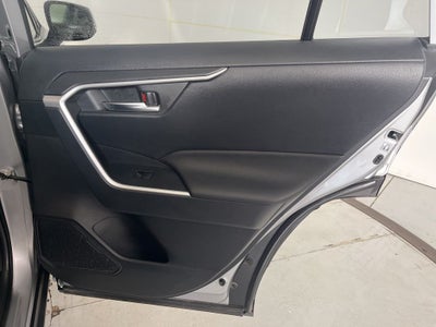 2019 Toyota RAV4 Hybrid XLE