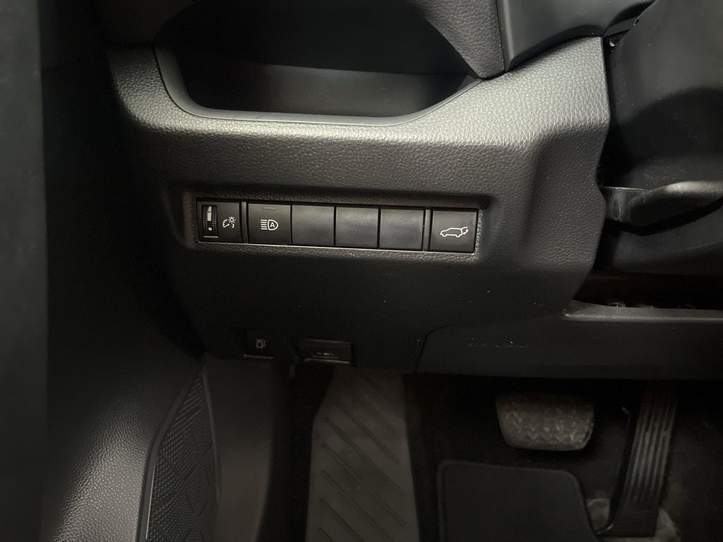 2019 Toyota RAV4 Hybrid XLE