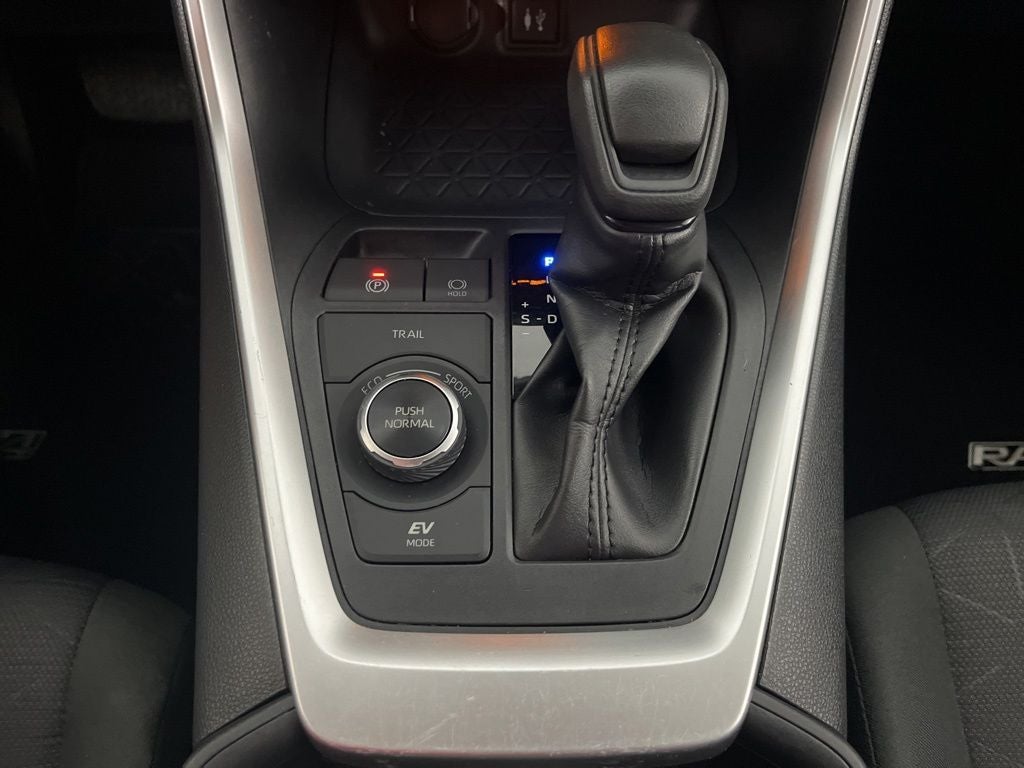 2019 Toyota RAV4 Hybrid XLE