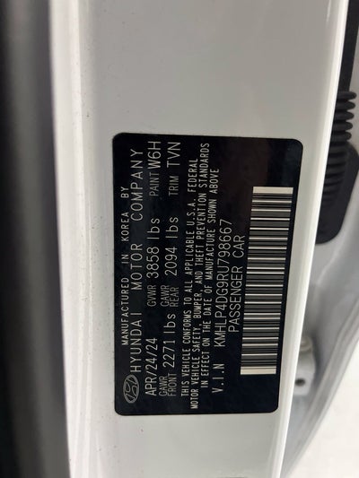 2024 Hyundai Elantra Limited