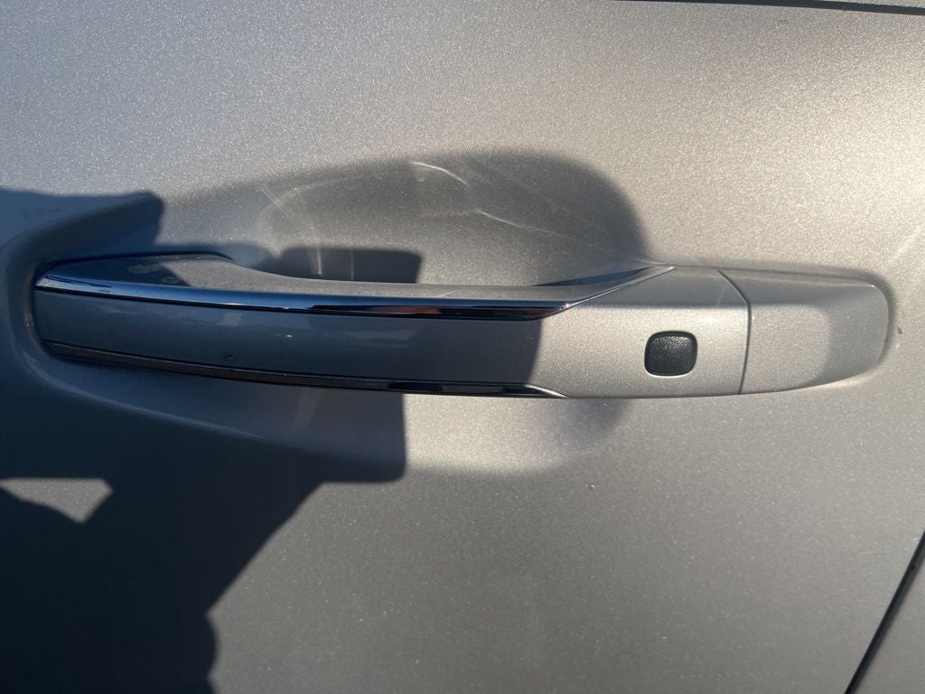 2017 Kia Cadenza Premium