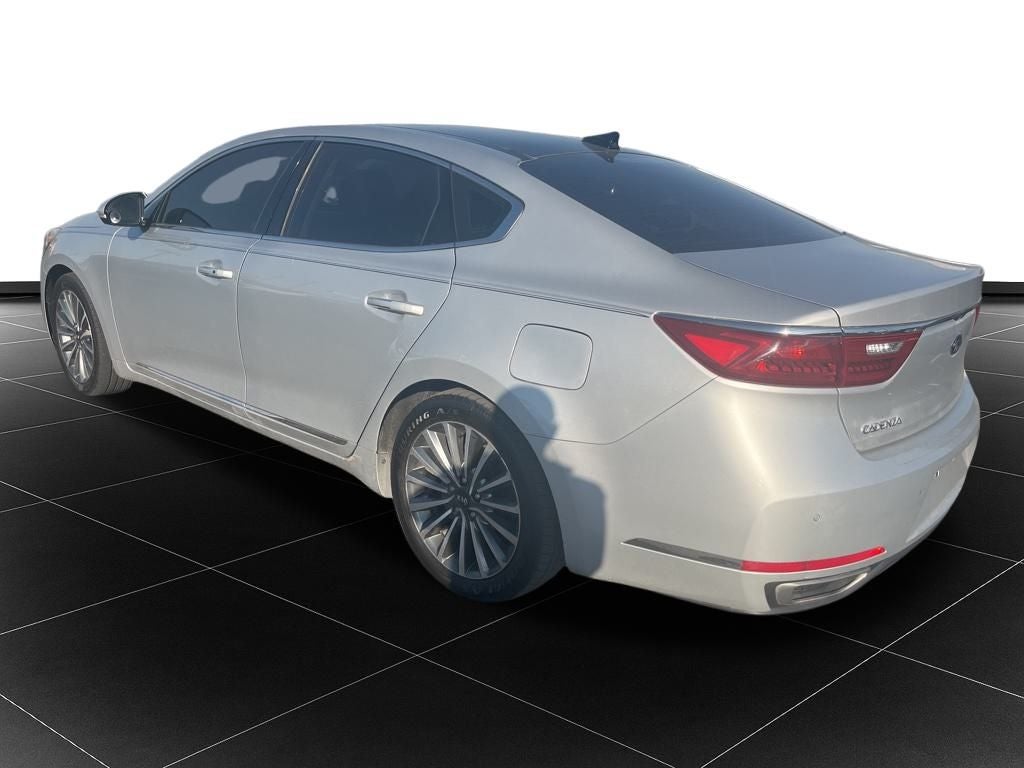 2017 Kia Cadenza Premium
