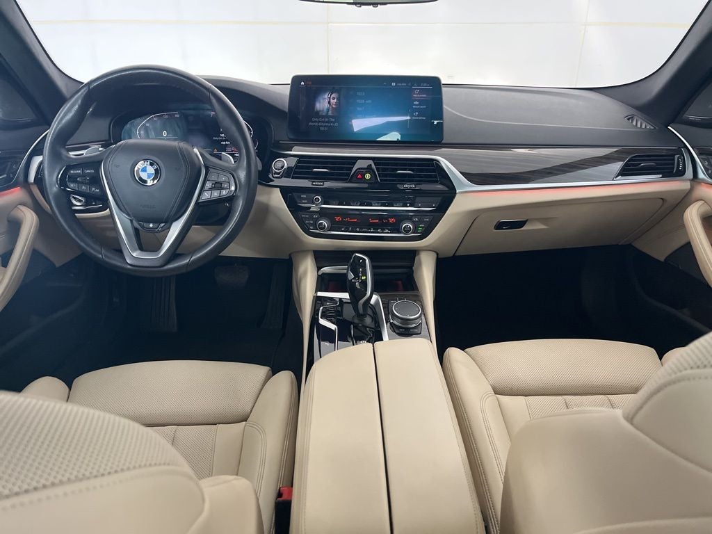 2022 BMW 5 Series 530i - Photo 32