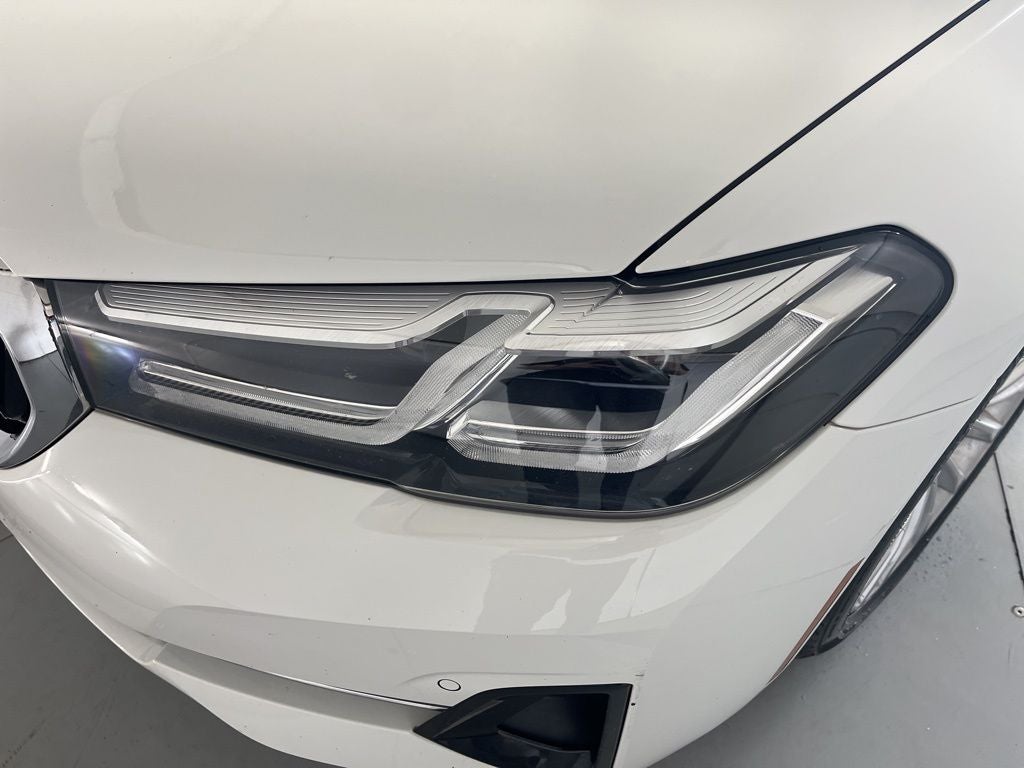 2022 BMW 5 Series 530i - Photo 37