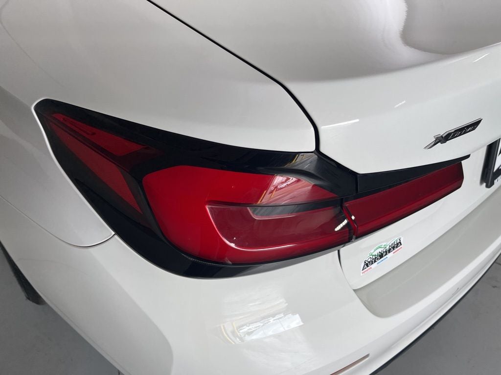 2022 BMW 5 Series 530i - Photo 42
