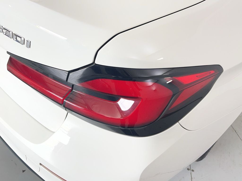 2022 BMW 5 Series 530i - Photo 46