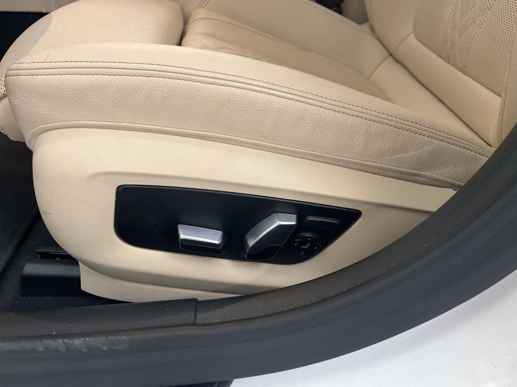 2022 BMW 5 Series 530i - Photo 54