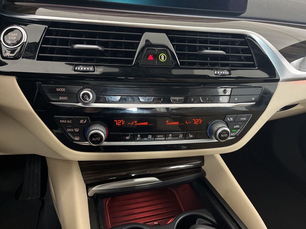 2022 BMW 5 Series 530i - Photo 72