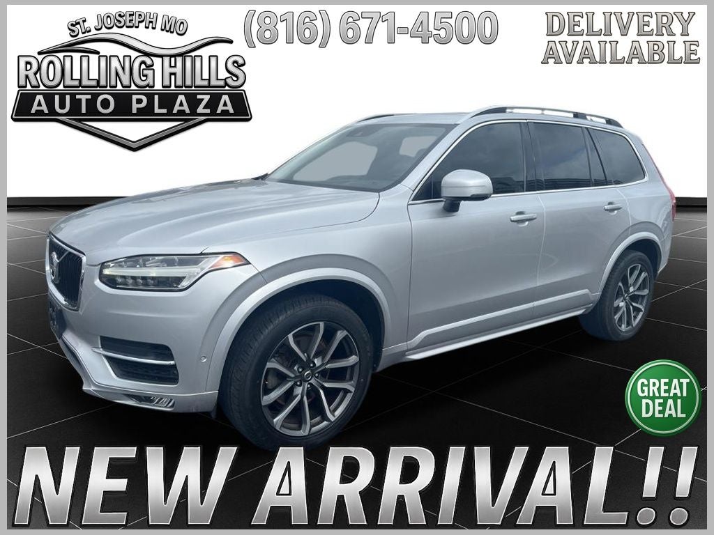 2017 Volvo XC90 T6 AWD Momentum's photo