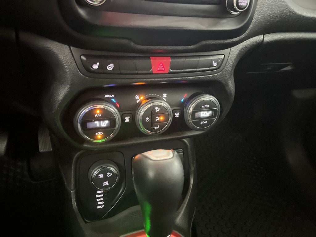 2016 Jeep Renegade Trailhawk